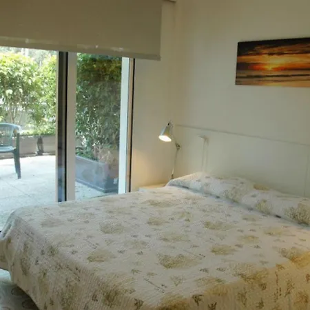 Apartment Bright Flat Near The